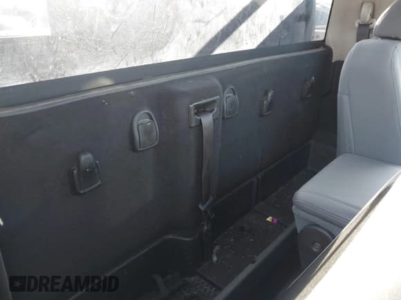 ✅ 2017 Ram 1500 Tradesman • VIN: 3C6JR6DGXHG687006 • Лот: 43852198. Опубликован ранее на IAAI с пробегом 220 456 миль. Бесплатный доступ к архиву аукционных продаж из США и подробный отчёт об истории автомобиля на DreamBid. Изображение 8.