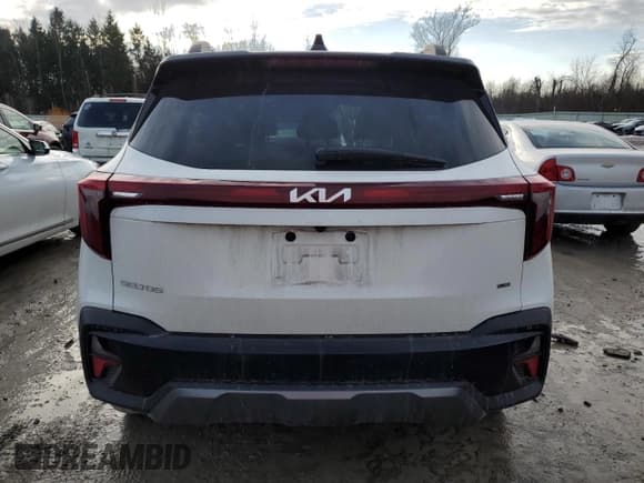 ✅ 2024 Kia Seltos X-Line • VIN: KNDEUCA73R7484905 • Lot: 47408385. Listed on Copart with Not provided. Free auction sales archive from the USA and detailed vehicle history report at DreamBid. Image 6.