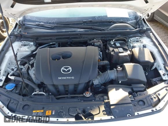 ✅ 2021 Mazda 3 Premium • VIN: JM1BPBML4M1304565 • Lot: 41787436. Wystawiony na IAAI z przebiegiem 49 283 mil. Bezpłatny archiwum sprzedaży aukcyjnych z USA i szczegółowy raport historii pojazdu na DreamBid. Zdjęcie 10.