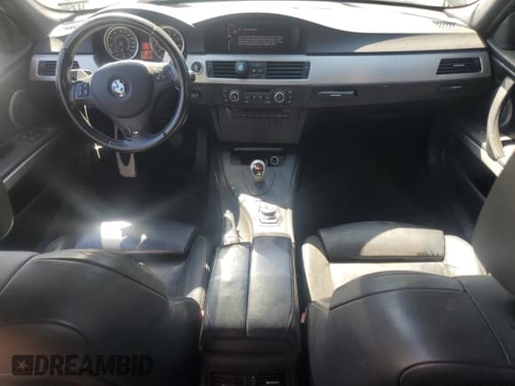 ✅ 2011 BMW M3 • VIN: WBSPM9C50BE202463 • Lot: 53967095. Listed on Copart with 128,460 mi. Free auction sales archive from the USA and detailed vehicle history report at DreamBid. Image 8.