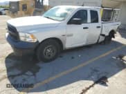 ✅ 2018 Ram 1500 Tradesman • VIN: 1C6RR6FTXJS133279 • Lot: 81083455. Wystawiony na Copart z przebiegiem 58 559 mil. Bezpłatny archiwum sprzedaży aukcyjnych z USA i szczegółowy raport historii pojazdu na DreamBid. Zdjęcie 1.