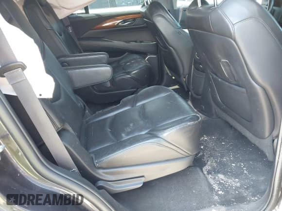 ✅ 2015 Cadillac Escalade Premium • VIN: 1GYS4CKJ1FR188045 • Lot: 42436037. Listed on IAAI with 156,997 mi. Free auction sales archive from the USA and detailed vehicle history report at DreamBid. Image 8.