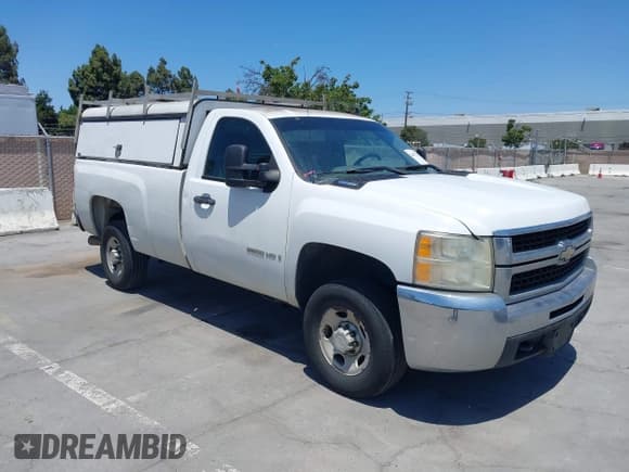 ✅ 2007 Chevrolet Silverado 2500HD • VIN: 1GCHC24627E573886 • Лот: 42477943. Опубликован ранее на IAAI с пробегом 219 628 миль. Бесплатный доступ к архиву аукционных продаж из США и подробный отчёт об истории автомобиля на DreamBid. Изображение 1.