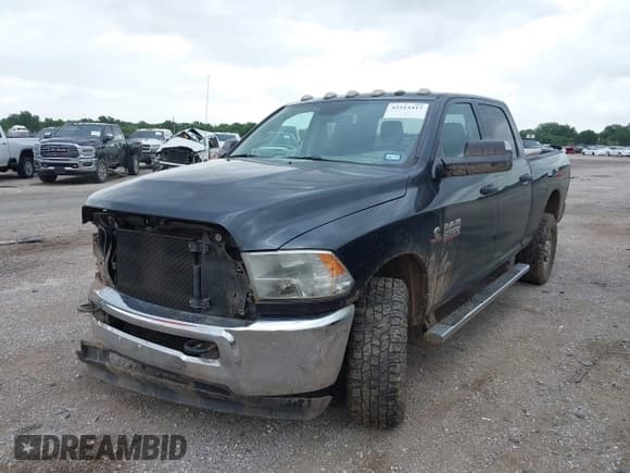 ✅ 2013 Ram 2500 Tradesman • VIN: 3C6UR5CL2DG575526 • Lot: 42514413. Wystawiony na IAAI z przebiegiem 113 439 mil. Bezpłatny archiwum sprzedaży aukcyjnych z USA i szczegółowy raport historii pojazdu na DreamBid. Zdjęcie 2.