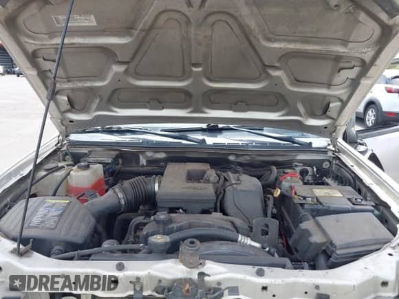 2008 Chevrolet Colorado 1LT z VIN 1GCCS19E288154279, wystawiony jako IAAI lot #42609253 z przebiegiem 193 517 mil mil oraz . Historia ofert i sprzedaży dostępna na DreamBid. Obrazek 10.