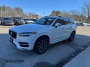 ✅ 2017 Volvo XC90 Momentum • VIN: YV4A22PK4H1126799 • Lot: 47779275. Wystawiony na Copart z przebiegiem 193 815 mil. Bezpłatny archiwum sprzedaży aukcyjnych z USA i szczegółowy raport historii pojazdu na DreamBid. Zdjęcie 2.