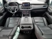 ✅ 2021 Chevrolet Suburban LT • VIN: 1GNSCCKD3MR228715 • Lot: 41415445. Wystawiony na Copart z przebiegiem 48 347 mil. Bezpłatny archiwum sprzedaży aukcyjnych z USA i szczegółowy raport historii pojazdu na DreamBid. Zdjęcie 8.