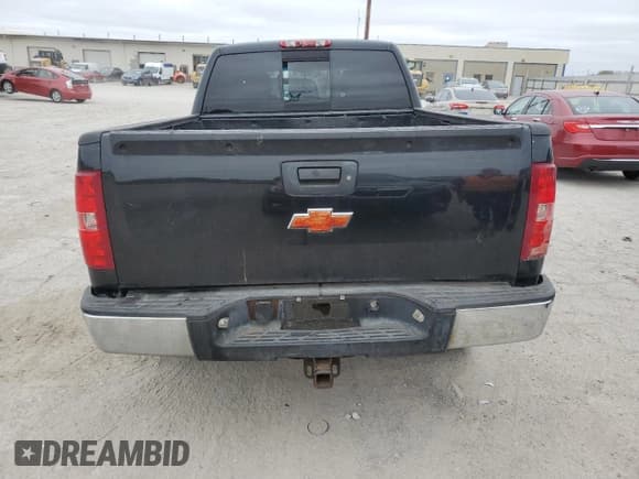 ✅ 2008 Chevrolet Silverado 1500 LTZ • VIN: 2GCEK19J681208644 • Lot: 82687405. Listed on Copart with 170,192 mi. Free auction sales archive from the USA and detailed vehicle history report at DreamBid. Image 6.