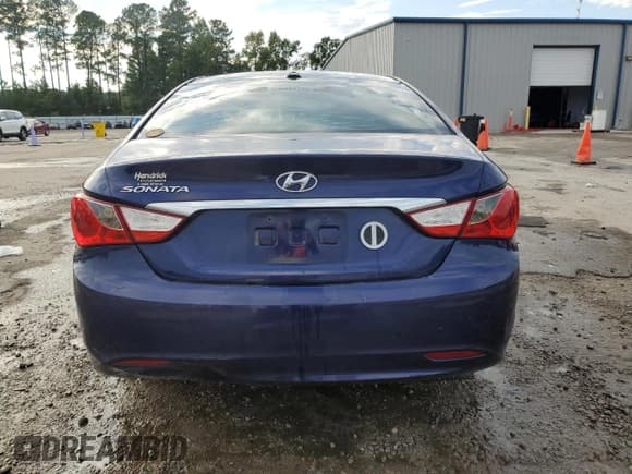 ✅ 2011 Hyundai Sonata GLS • VIN: 5NPEB4AC8BH089838 • Lot: 72258014. Wystawiony na Copart z przebiegiem 193 223 mil. Bezpłatny archiwum sprzedaży aukcyjnych z USA i szczegółowy raport historii pojazdu na DreamBid. Zdjęcie 6.