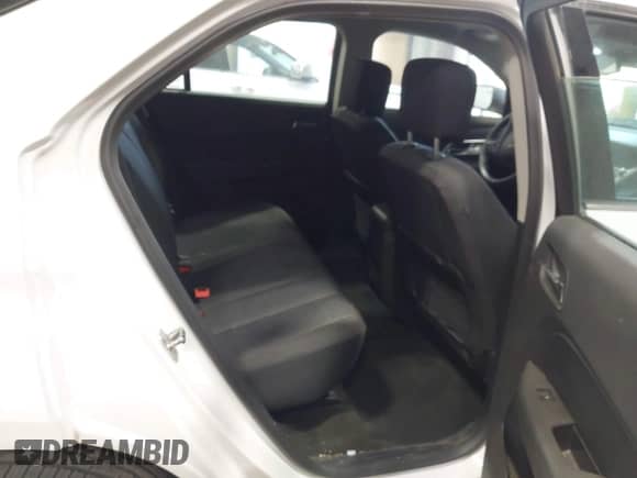 2017 Chevrolet Equinox LS z VIN 2GNALBEK5H1529114, wystawiony jako IAAI lot #43371907 z przebiegiem 126 745 mil mil oraz . Historia ofert i sprzedaży dostępna na DreamBid. Obrazek 8.