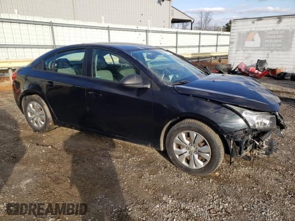 ✅ 2016 Chevrolet Cruze LS • VIN: 1G1PB5SH4G7160045 • Lot: 87715735. Listed on Copart with 142,530 mi. Free auction sales archive from the USA and detailed vehicle history report at DreamBid. Image 4.