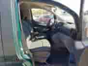 2015 Chevrolet City Express Cargo LS z VIN 3N63M0YN4FK706159, wystawiony jako IAAI lot #43624619 z przebiegiem 307 718 mil mil oraz . Historia ofert i sprzedaży dostępna na DreamBid. Obrazek 5.