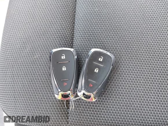 ✅ 2021 Chevrolet Traverse LT Cloth • VIN: 1GNEVMKW3MJ183479 • Lot: 42844441. Wystawiony na IAAI z przebiegiem 59 347 mil. Bezpłatny archiwum sprzedaży aukcyjnych z USA i szczegółowy raport historii pojazdu na DreamBid. Zdjęcie 11.