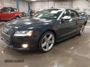 ✅ 2012 Audi S5 Premium Plus • VIN: WAUCGAFH3CN003622 • Лот: 42602238. Опубликован ранее на IAAI с пробегом 79 967 миль. Бесплатный доступ к архиву аукционных продаж из США и подробный отчёт об истории автомобиля на DreamBid. Изображение 2.
