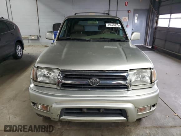 ✅ 2000 Toyota 4Runner Limited • VIN: JT3HN87R0Y0264987 • Лот: 89508255. Опубликован ранее на Copart с пробегом Не указан. Бесплатный доступ к архиву аукционных продаж из США и подробный отчёт об истории автомобиля на DreamBid. Изображение 5.