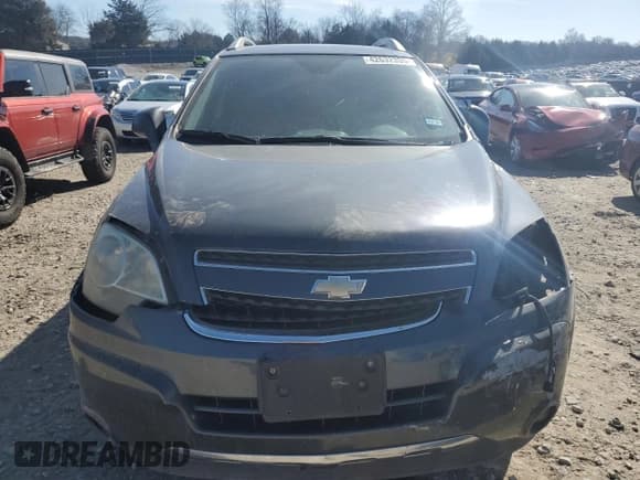 ✅ 2013 Chevrolet Captiva Sport LT • VIN: 3GNAL3EKXDS614678 • Lot: 42632335. Wystawiony na Copart z przebiegiem 152 399 mil. Bezpłatny archiwum sprzedaży aukcyjnych z USA i szczegółowy raport historii pojazdu na DreamBid. Zdjęcie 5.