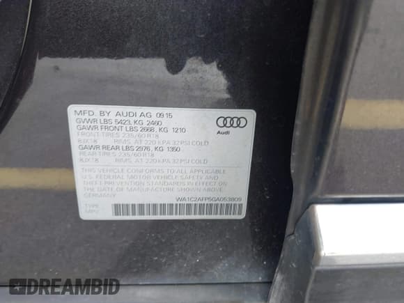 ✅ 2016 Audi Q5 Premium • VIN: WA1C2AFP5GA053809 • Lot: 43697244. Listed on IAAI with 110,404 mi. Free auction sales archive from the USA and detailed vehicle history report at DreamBid. Image 9.