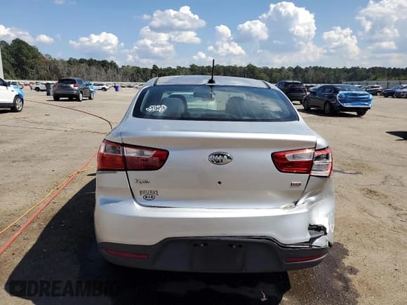 ✅ 2013 Kia Rio LX • VIN: KNADM4A38D6175778 • Лот: 71972795. Опубликован ранее на Copart с пробегом 157 924 миль. Бесплатный доступ к архиву аукционных продаж из США и подробный отчёт об истории автомобиля на DreamBid. Изображение 6.