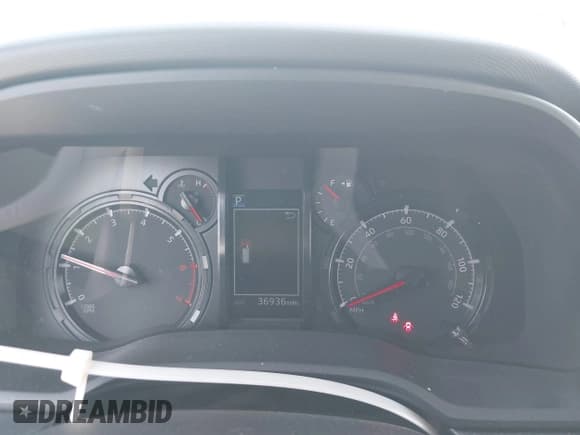 ✅ 2022 Toyota 4Runner SR5 Premium • VIN: JTEFU5JR8N5267529 • Lot: 41615660. Listed on IAAI with 36,936 mi. Free auction sales archive from the USA and detailed vehicle history report at DreamBid. Image 7.