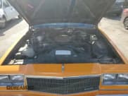 ✅ 1985 Buick LeSabre • VIN: 1G4BP37Y2FH856407 • Лот: 76331634. Опубликован ранее на Copart с пробегом 51 825 миль. Бесплатный доступ к архиву аукционных продаж из США и подробный отчёт об истории автомобиля на DreamBid. Изображение 11.