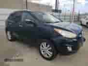 2010 Hyundai Tucson Limited z VIN KM8JU3AC8AU056065, wystawiony jako Copart lot #81000484 z przebiegiem 151 855 mil mil oraz Szkoda całkowita • Salvage title. Historia ofert i sprzedaży dostępna na DreamBid. Obrazek 4.