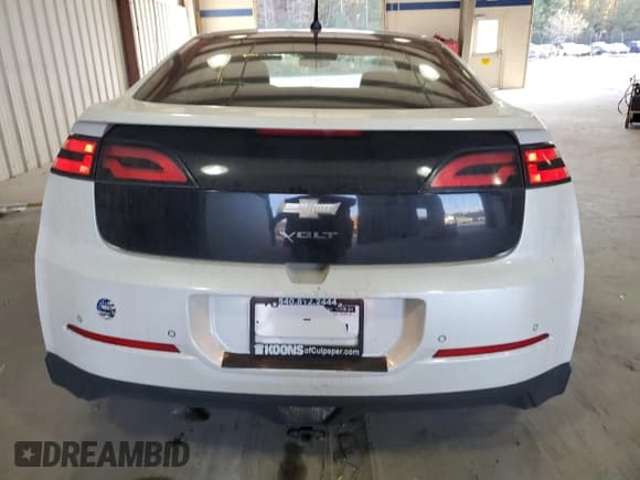 ✅ 2012 Chevrolet Volt • VIN: 1G1RD6E46CU126444 • Lot: 77915014. Wystawiony na Copart z przebiegiem 80 107 mil. Bezpłatny archiwum sprzedaży aukcyjnych z USA i szczegółowy raport historii pojazdu na DreamBid. Zdjęcie 6.