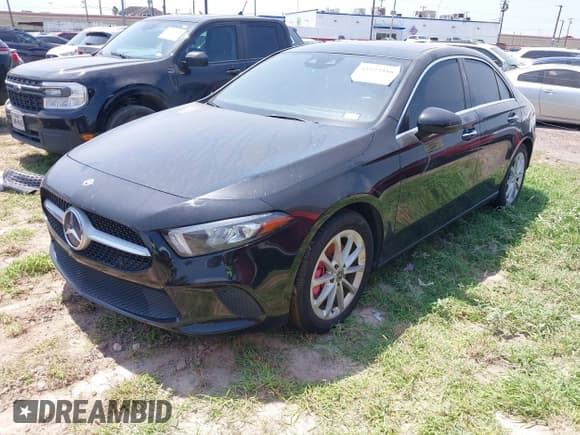 ✅ 2019 Mercedes-Benz A 220 • VIN: WDD3G4EB2KW002509 • Lot: 41923586. Listed on IAAI with Not provided. Free auction sales archive from the USA and detailed vehicle history report at DreamBid. Image 2.