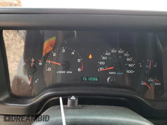 ✅ 2006 Jeep Wrangler Unlimited LWB • VIN: 1J4FA44S66P710265 • Lot: 67661105. Wystawiony na Copart z przebiegiem 151 206 mil. Bezpłatny archiwum sprzedaży aukcyjnych z USA i szczegółowy raport historii pojazdu na DreamBid. Zdjęcie 9.