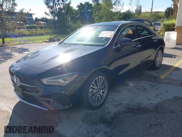 2025 Mercedes-Benz CLA 250 с VIN W1K5J4GB2SN521962, выставлен на аукционе IAAI как лот 43404971 с пробегом 20 402 миль миль и . История ставок и продаж доступна на DreamBid. Изображение 2.