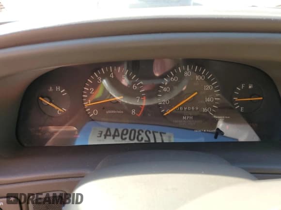 ✅ 1994 Infiniti Q45 • VIN: JNKNG01D3RM252218 • Лот: 77230944. Опубликован ранее на Copart с пробегом 69 069 миль. Бесплатный доступ к архиву аукционных продаж из США и подробный отчёт об истории автомобиля на DreamBid. Изображение 9.