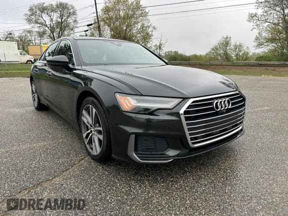 ✅ 2019 Audi A6 Prestige • VIN: WAUM2AF21KN113243 • Lot: 64526015. Wystawiony na Copart z przebiegiem 166 606 mil. Bezpłatny archiwum sprzedaży aukcyjnych z USA i szczegółowy raport historii pojazdu na DreamBid. Zdjęcie 1.