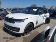 ✅ 2023 Land Rover Range Rover SE • VIN: SALKP9E70PA061182 • Lot: 42662685. Wystawiony na IAAI z przebiegiem 30 194 mil. Bezpłatny archiwum sprzedaży aukcyjnych z USA i szczegółowy raport historii pojazdu na DreamBid. Zdjęcie 17.