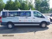 ✅ 2017 Ford Transit XL • VIN: 1FBZX2ZM8HKA10722 • Lot: 42993074. Wystawiony na IAAI z przebiegiem 150 411 mil. Bezpłatny archiwum sprzedaży aukcyjnych z USA i szczegółowy raport historii pojazdu na DreamBid. Zdjęcie 14.