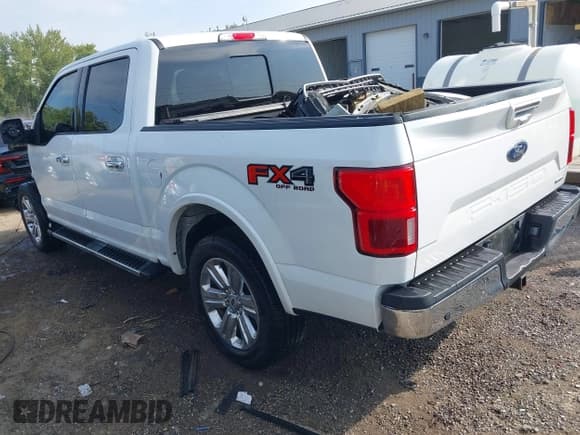✅ 2020 Ford F-150 XL • VIN: 1FTEW1E42LFB98121 • Lot: 43179467. Wystawiony na IAAI z przebiegiem 68 210 mil. Bezpłatny archiwum sprzedaży aukcyjnych z USA i szczegółowy raport historii pojazdu na DreamBid. Zdjęcie 3.