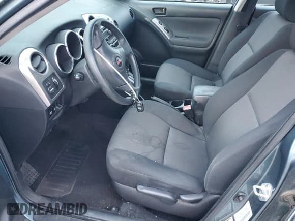 ✅ 2008 Pontiac Vibe • VIN: 5Y2SL65818Z405681 • Lot: 93533945. Listed on Copart with 54,786 mi. Free auction sales archive from the USA and detailed vehicle history report at DreamBid. Image 7.