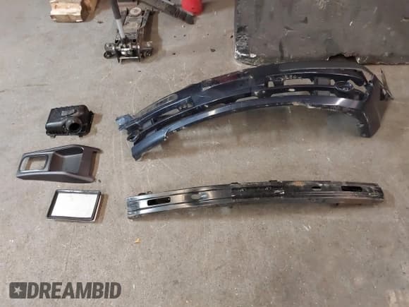 ✅ 2005 Hyundai Elantra GLS • VIN: KMHDN56D65U164794 • Lot: 41574957. Wystawiony na IAAI z przebiegiem 55 747 mil. Bezpłatny archiwum sprzedaży aukcyjnych z USA i szczegółowy raport historii pojazdu na DreamBid. Zdjęcie 12.