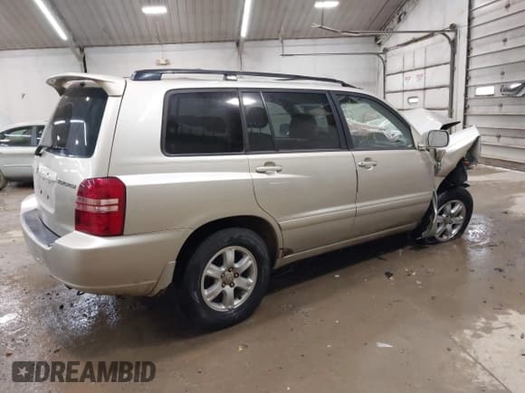 ✅ 2001 Toyota Highlander • VIN: JTEHF21A610036762 • Lot: 43724178. Wystawiony na IAAI z przebiegiem 131 330 mil. Bezpłatny archiwum sprzedaży aukcyjnych z USA i szczegółowy raport historii pojazdu na DreamBid. Zdjęcie 4.