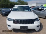 ✅ 2018 Jeep Grand Cherokee Limited • VIN: 1C4RJEBG0JC171391 • Lot: 43042051. Wystawiony na IAAI z przebiegiem 36 274 mil. Bezpłatny archiwum sprzedaży aukcyjnych z USA i szczegółowy raport historii pojazdu na DreamBid. Zdjęcie 12.