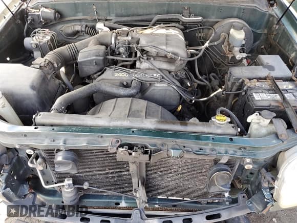 ✅ 2003 Toyota Tundra SR5 • VIN: 5TBRN341X3S396378 • Lot: 90815095. Wystawiony na Copart z przebiegiem 299 242 mil. Bezpłatny archiwum sprzedaży aukcyjnych z USA i szczegółowy raport historii pojazdu na DreamBid. Zdjęcie 11.