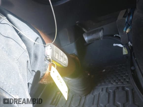 ✅ 2015 Dodge Charger Road/Track • VIN: 2C3CDXCT4FH819909 • Лот: 43118579. Опубликован ранее на IAAI с пробегом 148 747 миль. Бесплатный доступ к архиву аукционных продаж из США и подробный отчёт об истории автомобиля на DreamBid. Изображение 11.