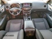 ✅ 2018 Nissan Pathfinder S • VIN: 5N1DR2MM5JC655699 • Lot: 92647835. Wystawiony na Copart z przebiegiem 182 576 mil. Bezpłatny archiwum sprzedaży aukcyjnych z USA i szczegółowy raport historii pojazdu na DreamBid. Zdjęcie 8.