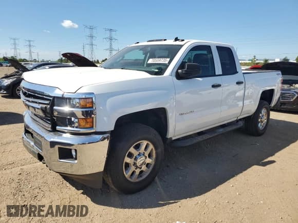 ✅ 2015 Chevrolet Silverado 2500HD LT • VIN: 1GC2KVEG6FZ142492 • Lot: 70559735. Wystawiony na Copart z przebiegiem 82 421 mil. Bezpłatny archiwum sprzedaży aukcyjnych z USA i szczegółowy raport historii pojazdu na DreamBid. Zdjęcie 1.