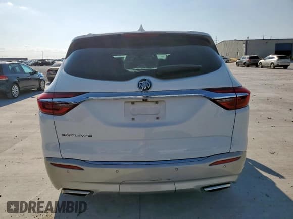 ✅ 2020 Buick Enclave Essence • VIN: 5GAERBKW5LJ307110 • Lot: 80679555. Wystawiony na Copart z przebiegiem 80 770 mil. Bezpłatny archiwum sprzedaży aukcyjnych z USA i szczegółowy raport historii pojazdu na DreamBid. Zdjęcie 6.