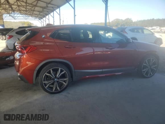 ✅ 2018 BMW X2 sDrive28i • VIN: WBXYJ3C34JEJ89945 • Lot: 92023405. Listed on Copart with 35,642 mi. Free auction sales archive from the USA and detailed vehicle history report at DreamBid. Image 3.