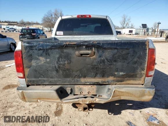 ✅ 2004 Dodge 2500 ST • VIN: 3D7KA28D64G182996 • Lot: 51732575. Wystawiony na Copart z przebiegiem Nie podano. Bezpłatny archiwum sprzedaży aukcyjnych z USA i szczegółowy raport historii pojazdu na DreamBid. Zdjęcie 6.