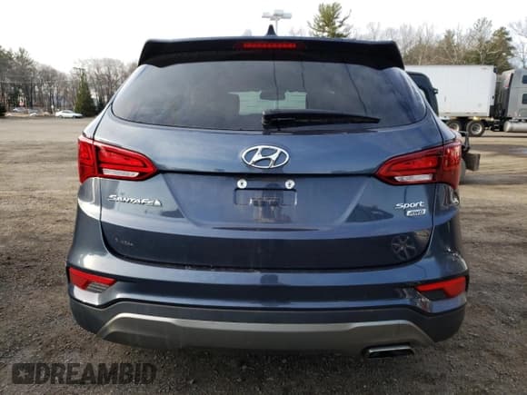 ✅ 2017 Hyundai Santa Fe 2.4L • VIN: 5XYZUDLB7HG433627 • Лот: 45849763. Опубликован ранее на Copart с пробегом 75 586 миль. Бесплатный доступ к архиву аукционных продаж из США и подробный отчёт об истории автомобиля на DreamBid. Изображение 6.
