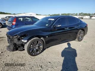 ✅ 2019 Infiniti Q70 Luxe • VIN: JN1BY1AR0KM586038 • Лот: 69992294. Опубликован ранее на Copart с пробегом 85 980 миль. Бесплатный доступ к архиву аукционных продаж из США и подробный отчёт об истории автомобиля на DreamBid. Изображение 1.