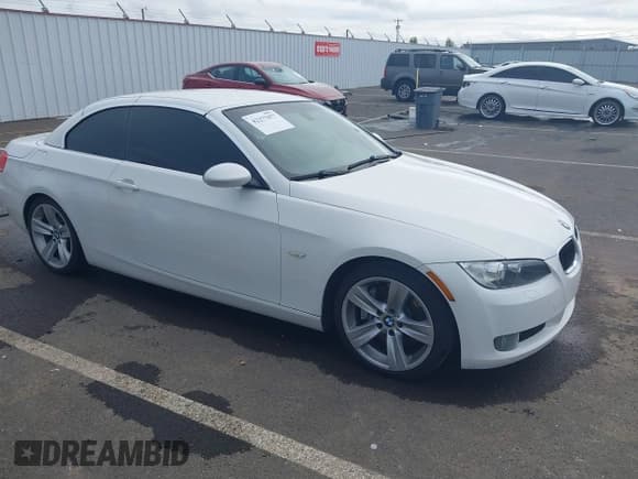 ✅ 2008 BMW 3 Series 335i • VIN: WBAWL73598PX57187 • Лот: 42277077. Опубликован ранее на IAAI с пробегом Не указан. Бесплатный доступ к архиву аукционных продаж из США и подробный отчёт об истории автомобиля на DreamBid. Изображение 1.