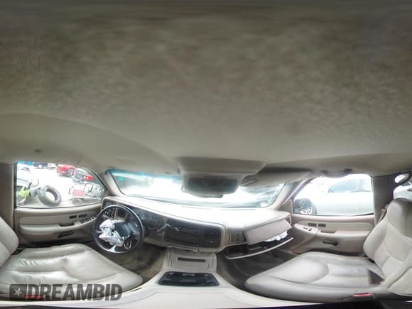 ✅ 2002 Chevrolet Suburban LS • VIN: 1GNEC16T02J206251 • Lot: 42732097. Wystawiony na IAAI z przebiegiem 276 973 mil. Bezpłatny archiwum sprzedaży aukcyjnych z USA i szczegółowy raport historii pojazdu na DreamBid. Zdjęcie 19.