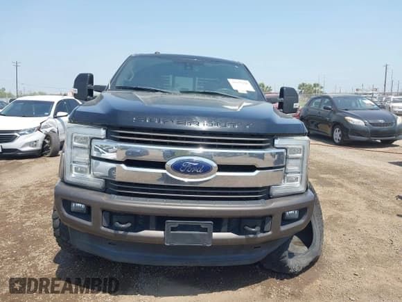 ✅ 2017 Ford F-250 Lariat • VIN: 1FT7W2BT9HED77389 • Lot: 41925246. Listed on IAAI with 167,271 mi. Free auction sales archive from the USA and detailed vehicle history report at DreamBid. Image 13.